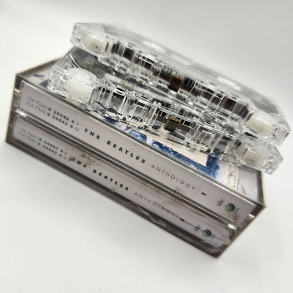 The Beatles Anthology Double Cassette 1995 Capitol EMI Apple Records - Picture 5 of 7